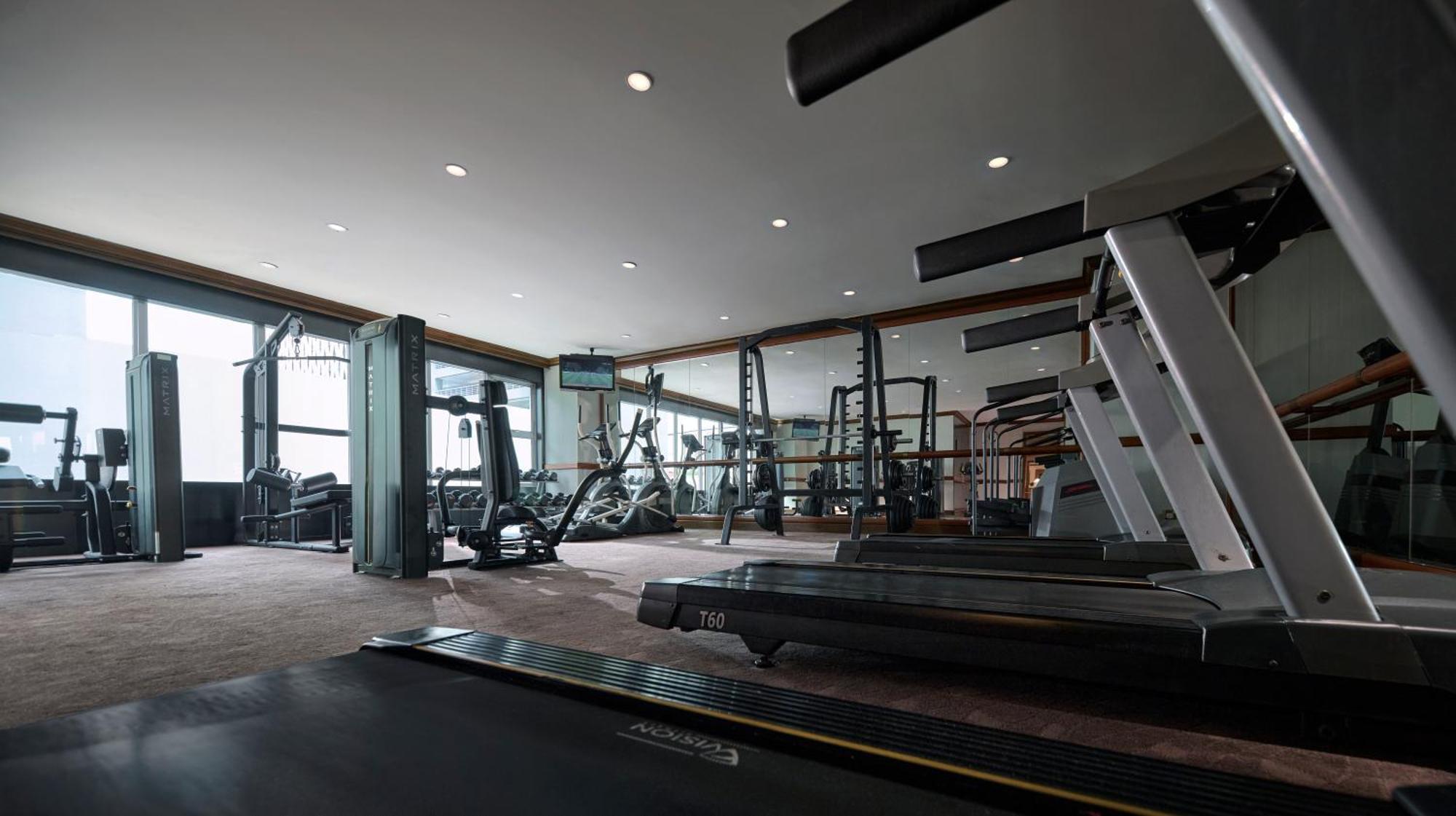 Gurney Bay Hotel, A Parkroyal Partner Hotel George Town Exteriér fotografie The gym at the hotel